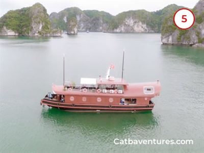 Dao Ngoc Family Cruises